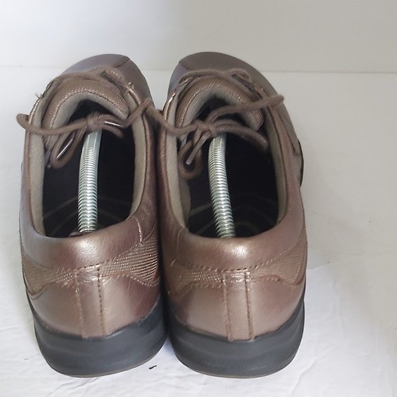 CLARKS | Women's In Motion Leather Comfort Shoes Metallic Bronze Size 8.5 - Picture 4 of 8